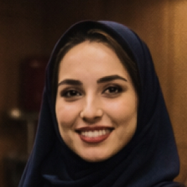 آتنا صادقی